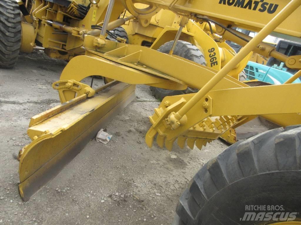 Komatsu GD 623 Grejdery