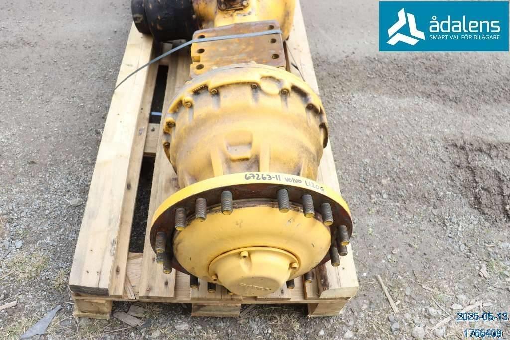 Volvo L 120 G Nápravy