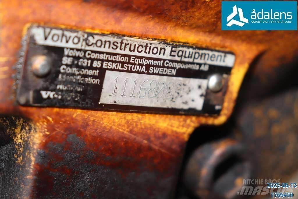Volvo L 120 G Nápravy