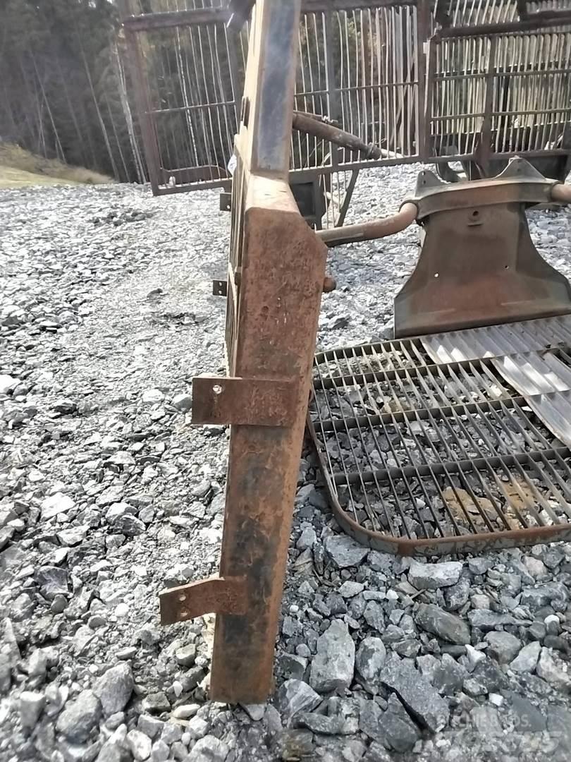 Valmet 860.3 Ďalšie komponenty
