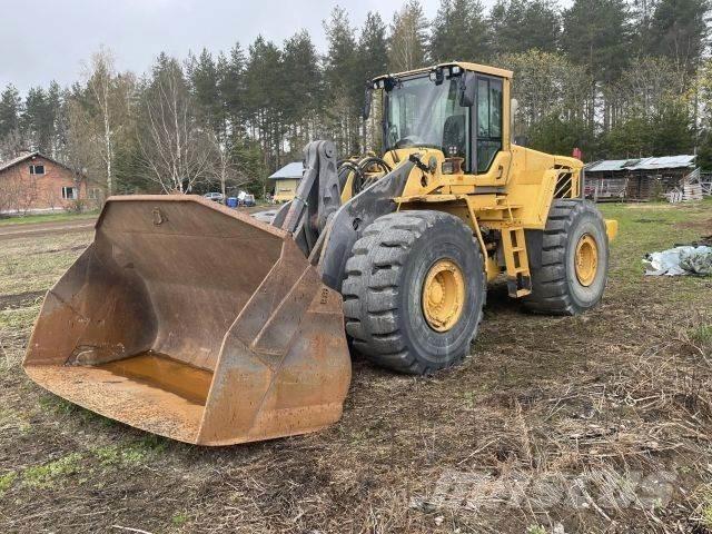 Volvo L220F Kolesové nakladače
