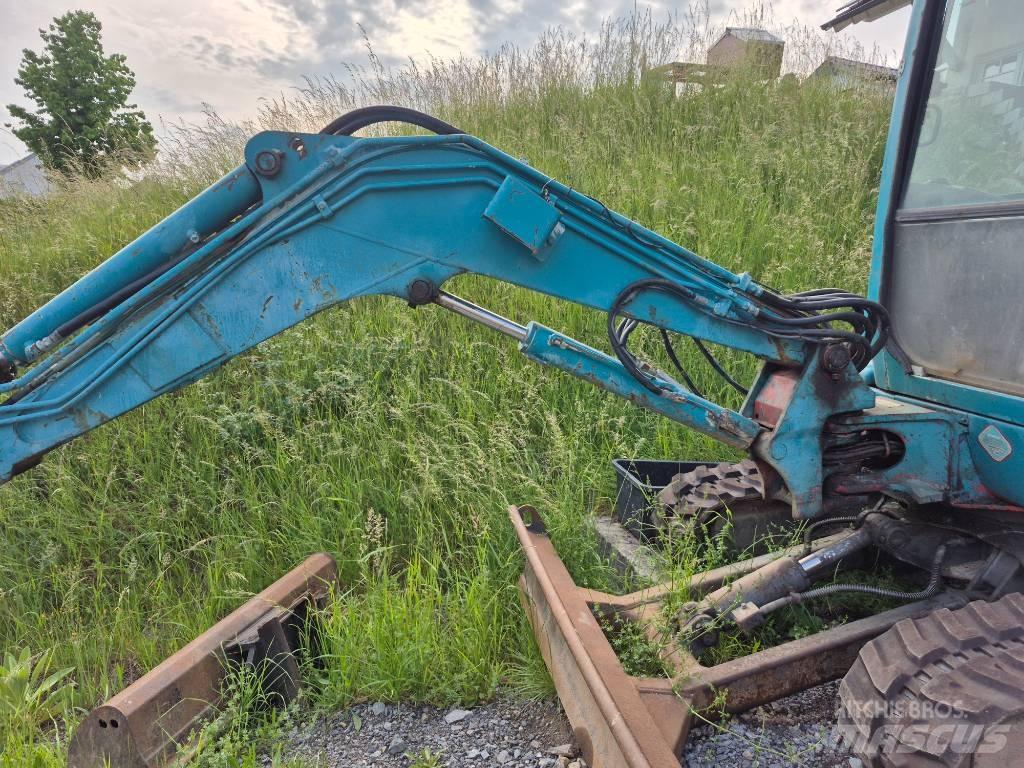 Takeuchi TB 235 Mini rýpadlá < 7t