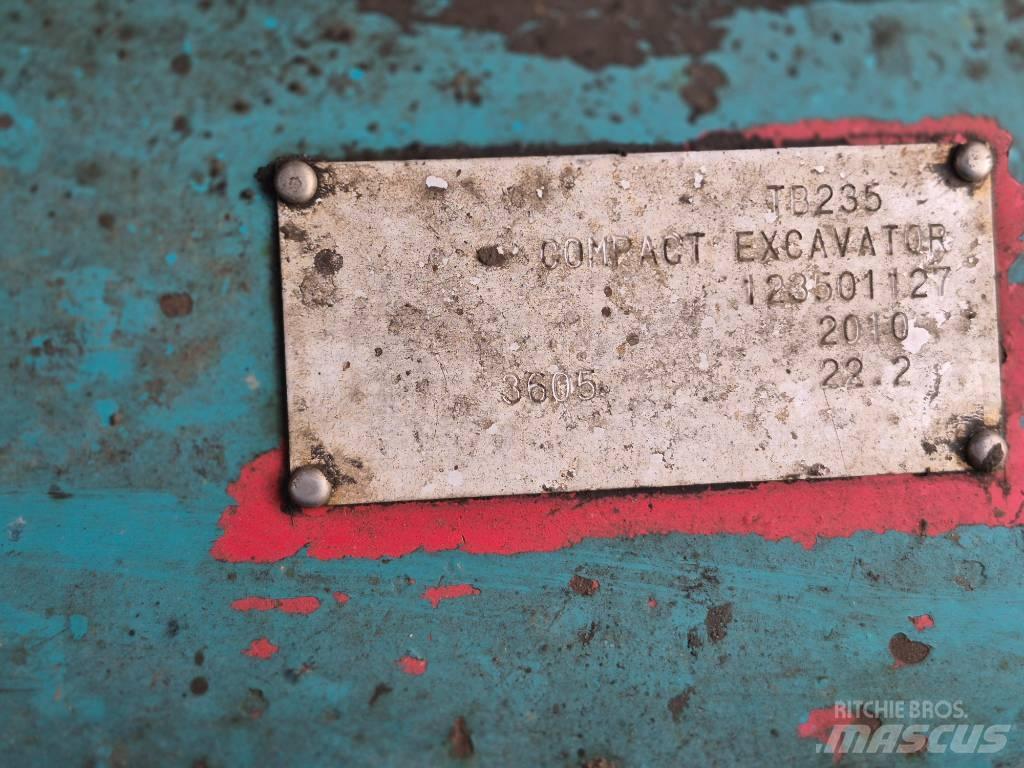Takeuchi TB 235 Mini rýpadlá < 7t