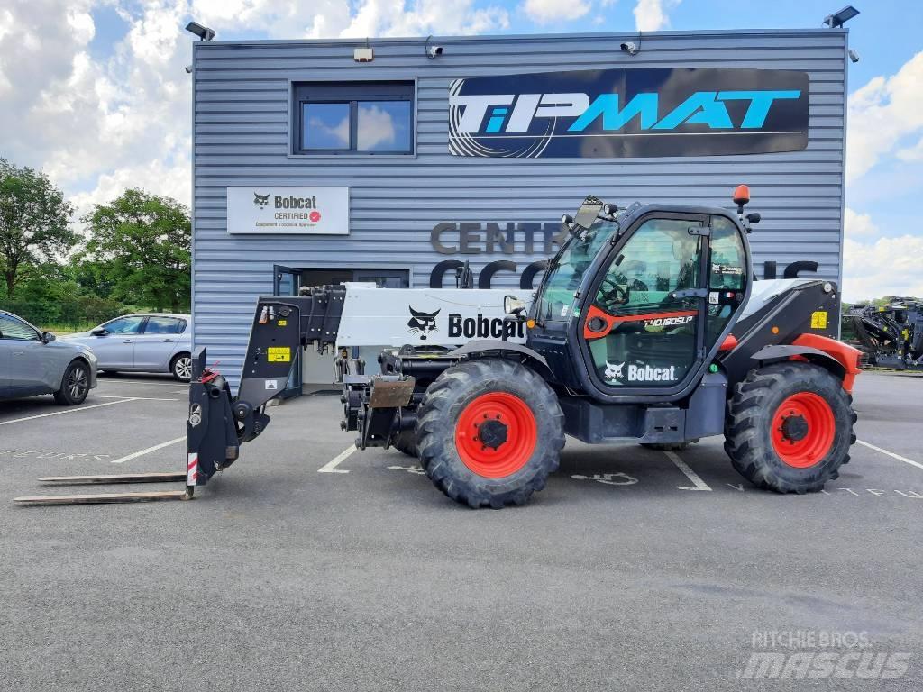 Bobcat T 40.180 Teleskopické manipulátory