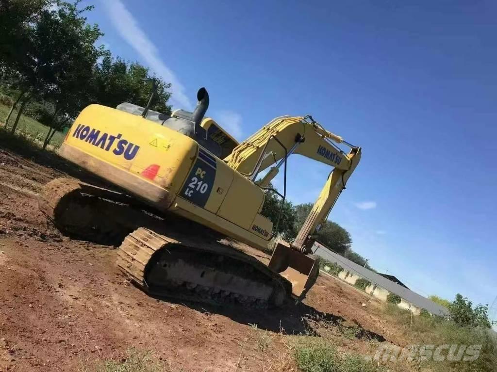 Komatsu PC 210 Pásové rýpadlá