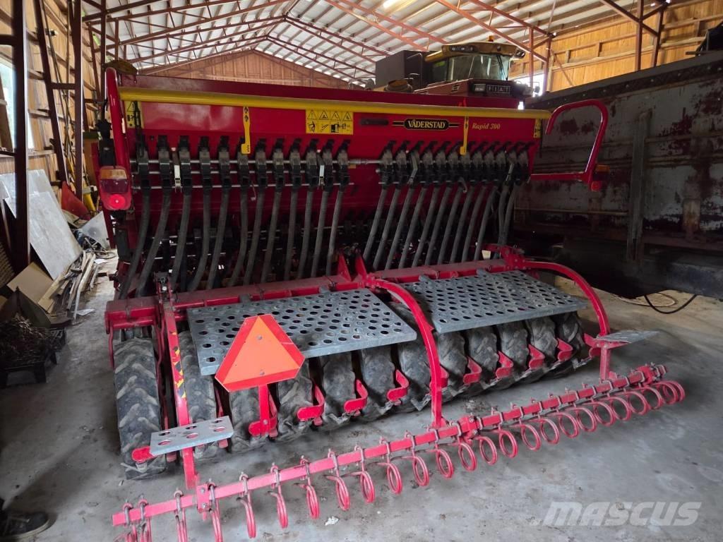 Väderstad Rapid300C Kombinované sejačky