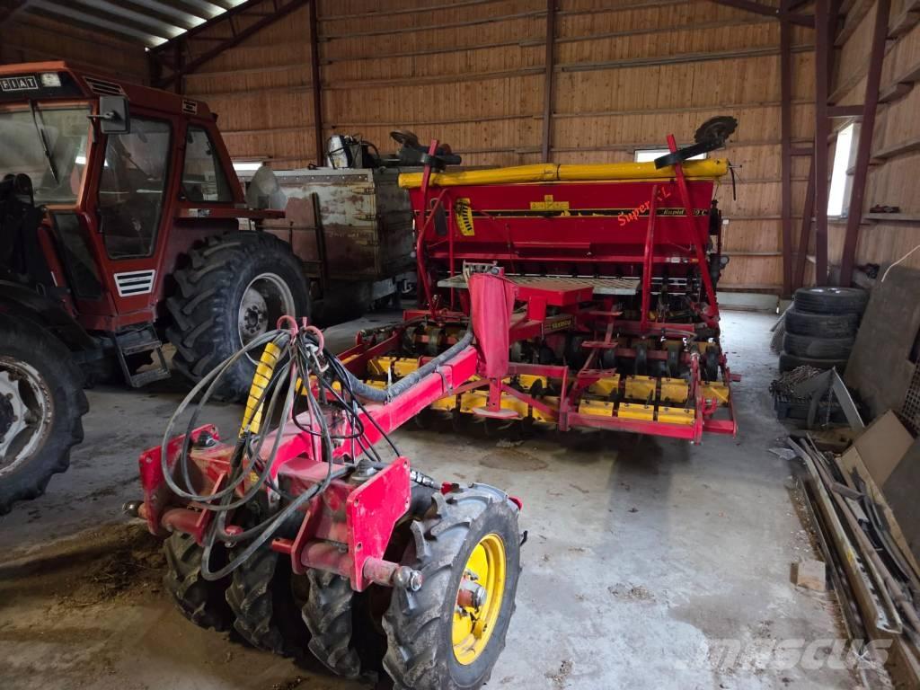 Väderstad Rapid300C Kombinované sejačky