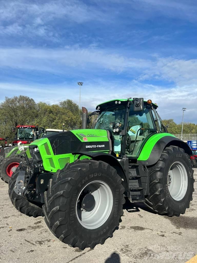 Deutz-Fahr 7250TTV Traktory