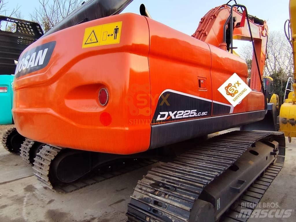 Doosan DX 225 LC Pásové rýpadlá