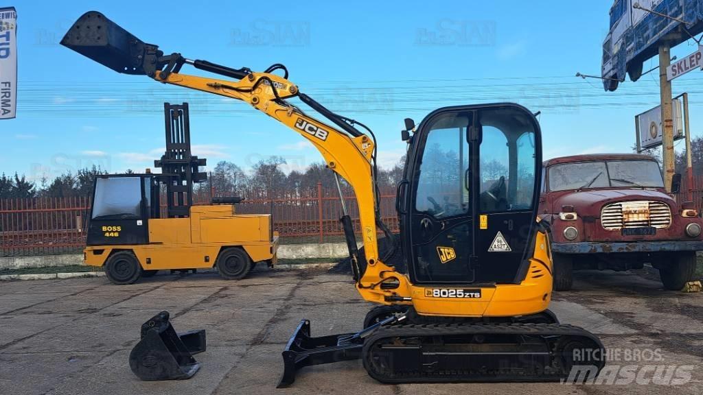 JCB 8025 ZTS Mini rýpadlá < 7t