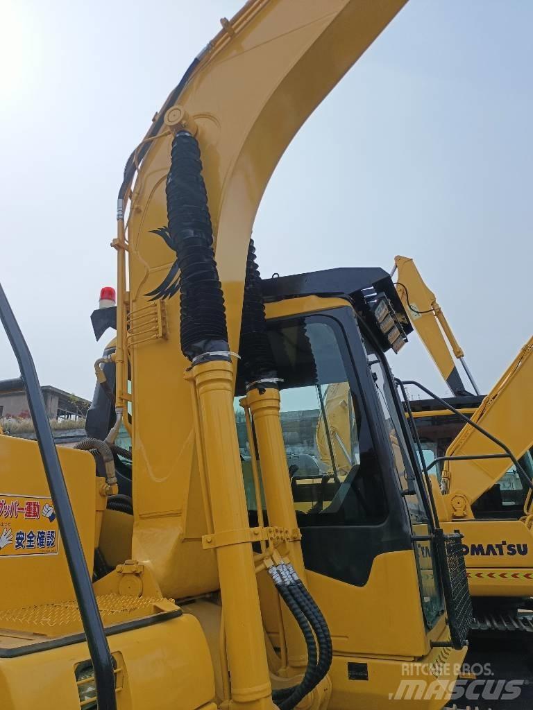 Komatsu PC130 Pásové rýpadlá