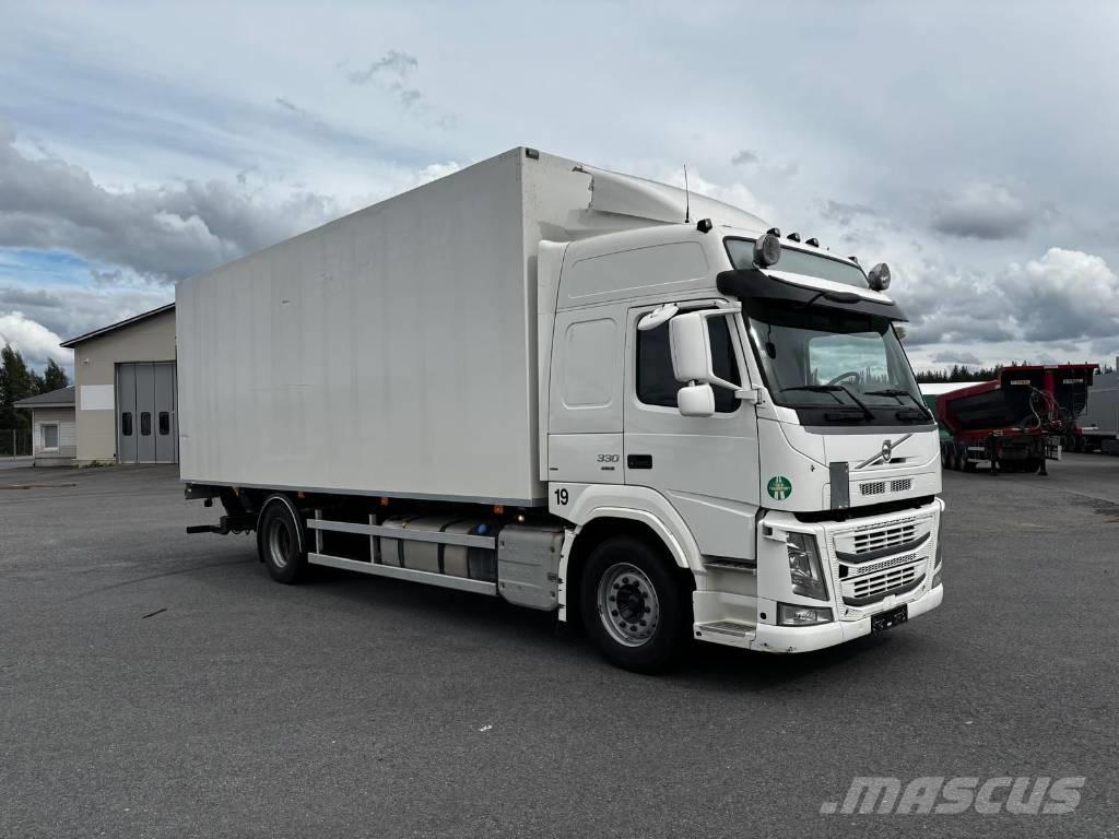 Volvo FM 330 Skriňová nadstavba