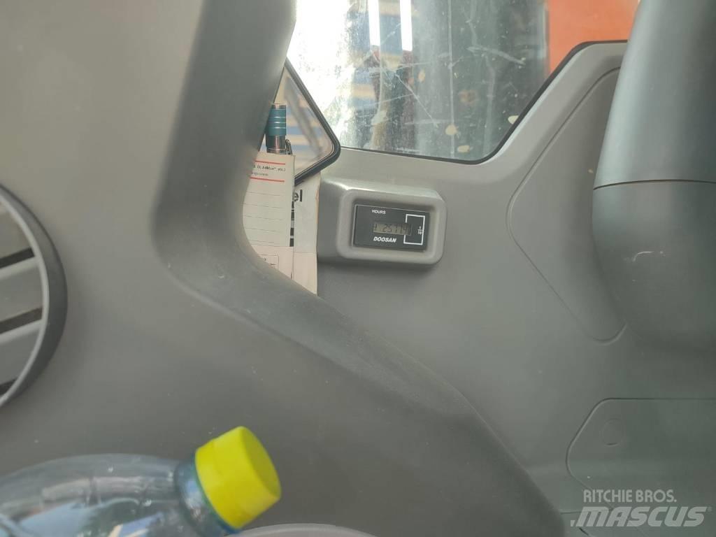 Doosan DX 235 LCR-5 Pásové rýpadlá