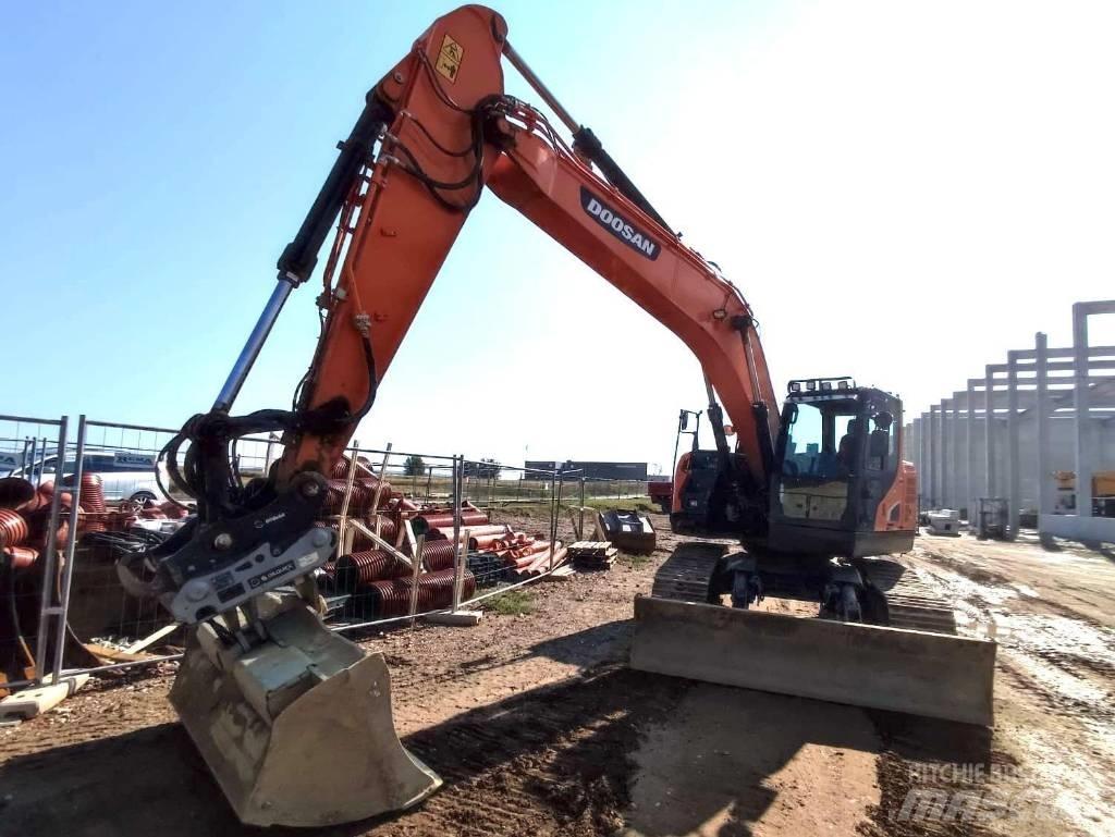 Doosan DX 235 LCR-5 Pásové rýpadlá