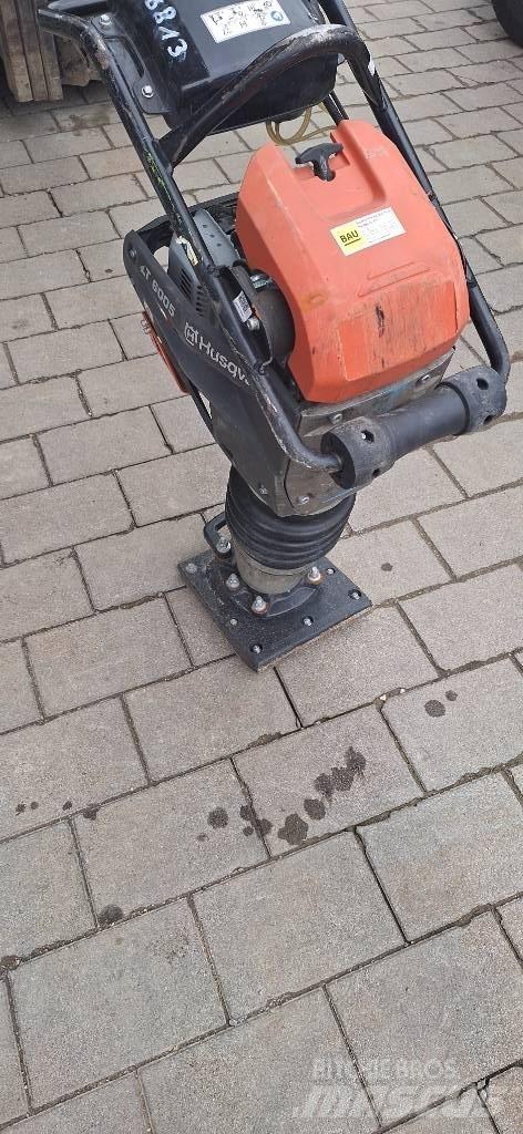 Husqvarna LT 6005 Vibračné zhutňovače