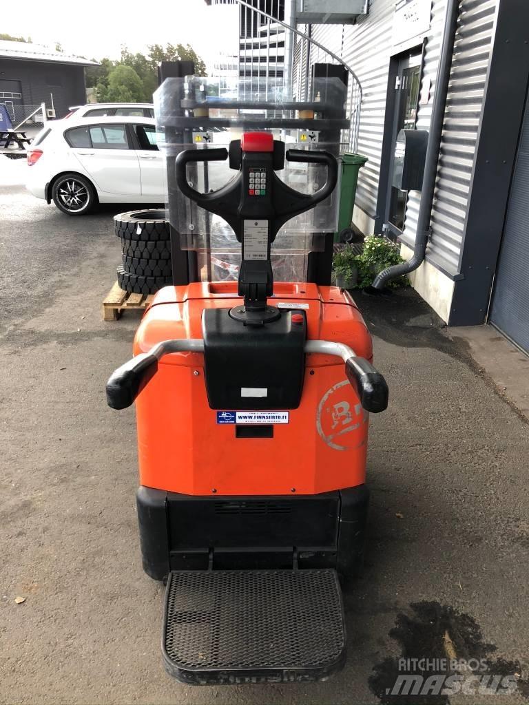 BT SPE 125 Samohybné vozíky