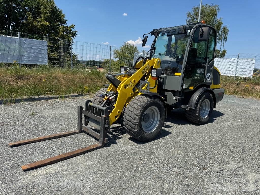 Wacker Neuson WL38 Kolesové nakladače