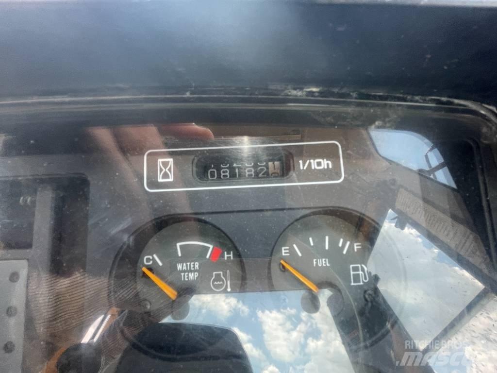 Kawasaki 80 Z V-2 Kolesové nakladače
