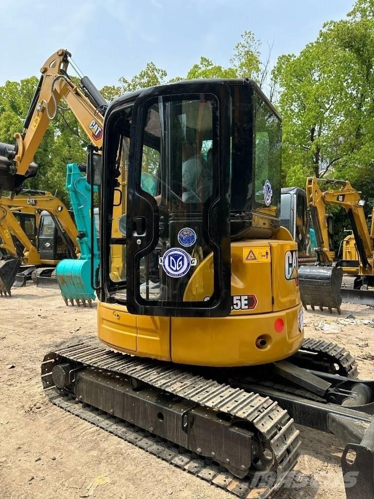 CAT 303.5E2 Mini rýpadlá < 7t
