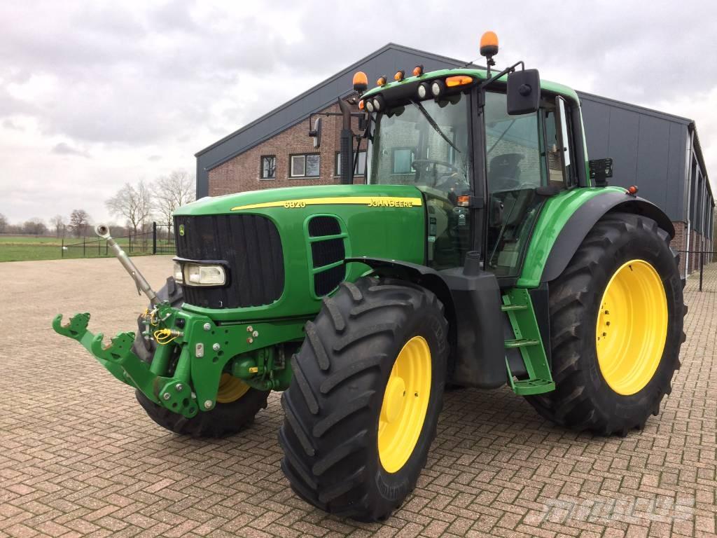 John Deere 6820 AP Traktory