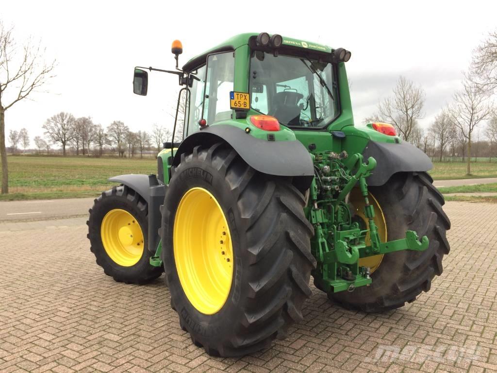 John Deere 6820 AP Traktory
