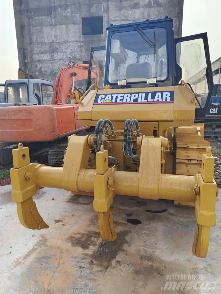 CAT D 6 G Pásové dozéry