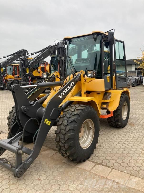 Volvo L 35 G Kolesové nakladače