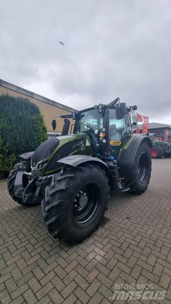 Valtra N 155 ED Traktory
