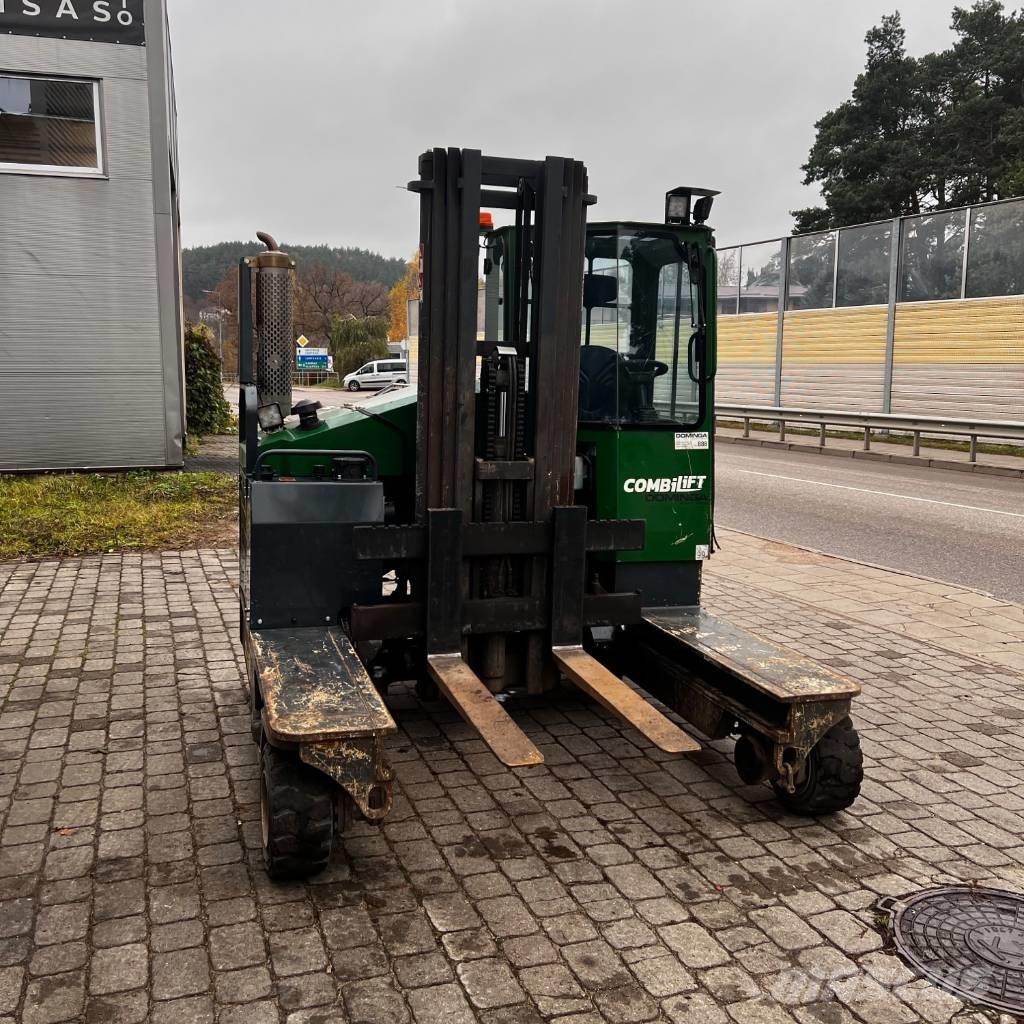 Combilift C 4000 4 cestné vysokozdvižné vozíky