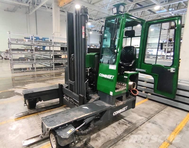 Combilift C 4000 4 cestné vysokozdvižné vozíky