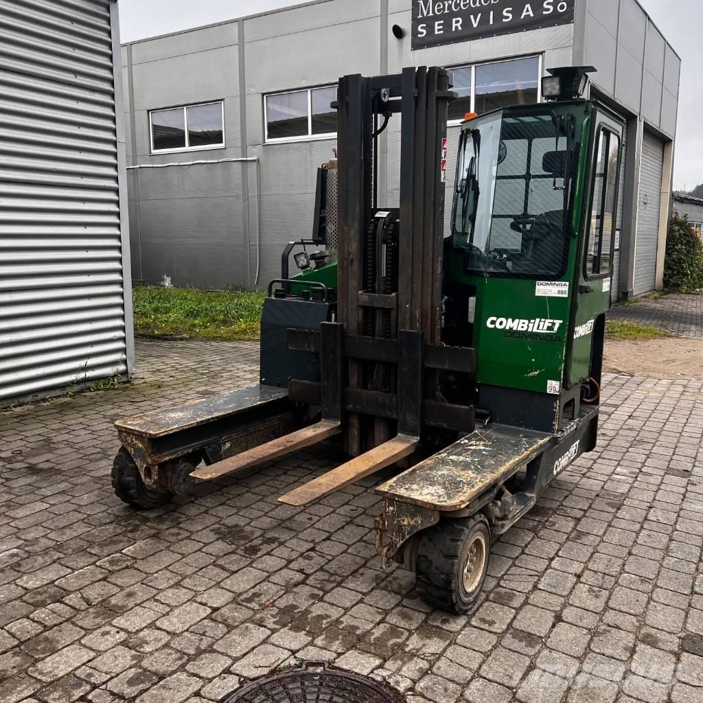 Combilift C 4000 4 cestné vysokozdvižné vozíky