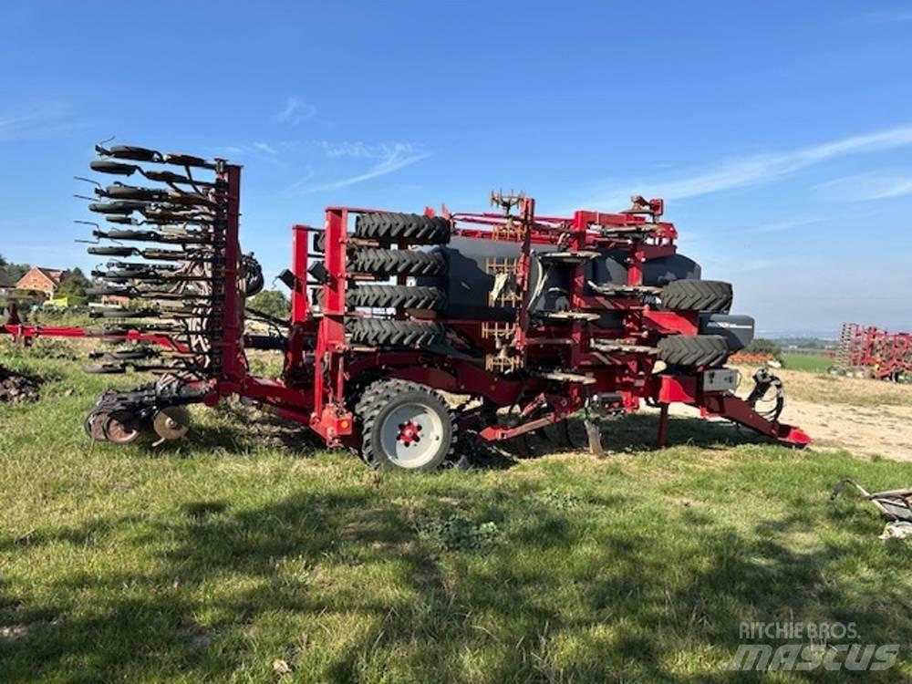 Horsch Focus 6 TD Kombinované sejačky