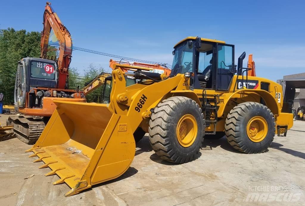 CAT 966h Kolesové nakladače