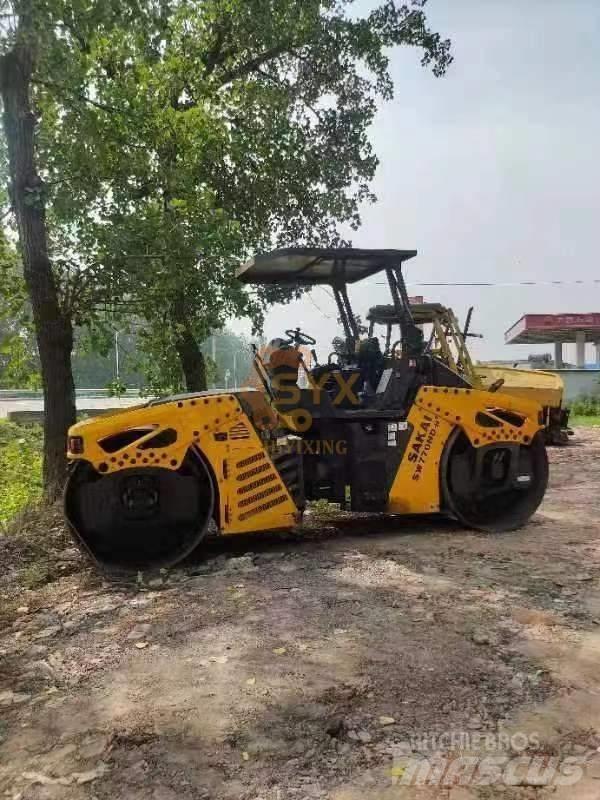 Sakai SW 770 ND Tandemové valce
