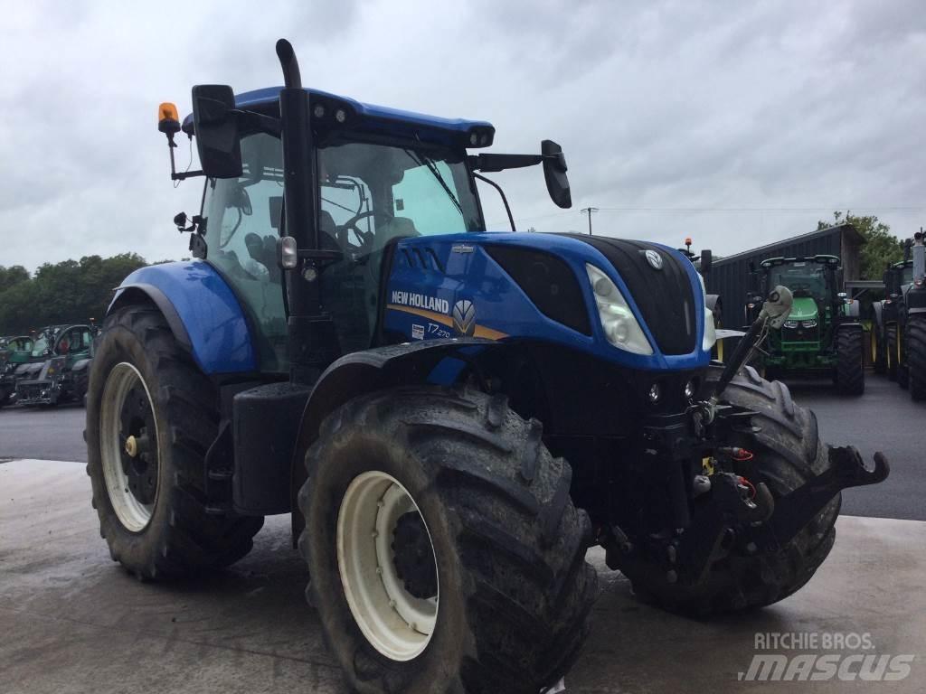 New Holland T7 270 Traktory