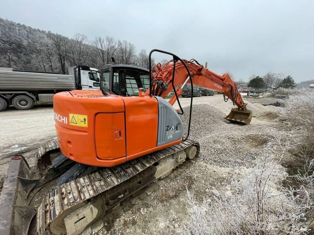 Hitachi ZX 135 US Pásové rýpadlá