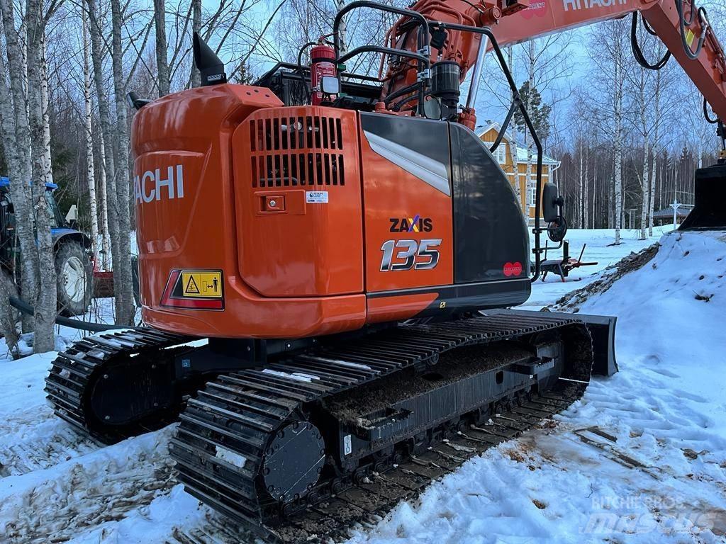 Hitachi ZX135US-7 Pásové rýpadlá