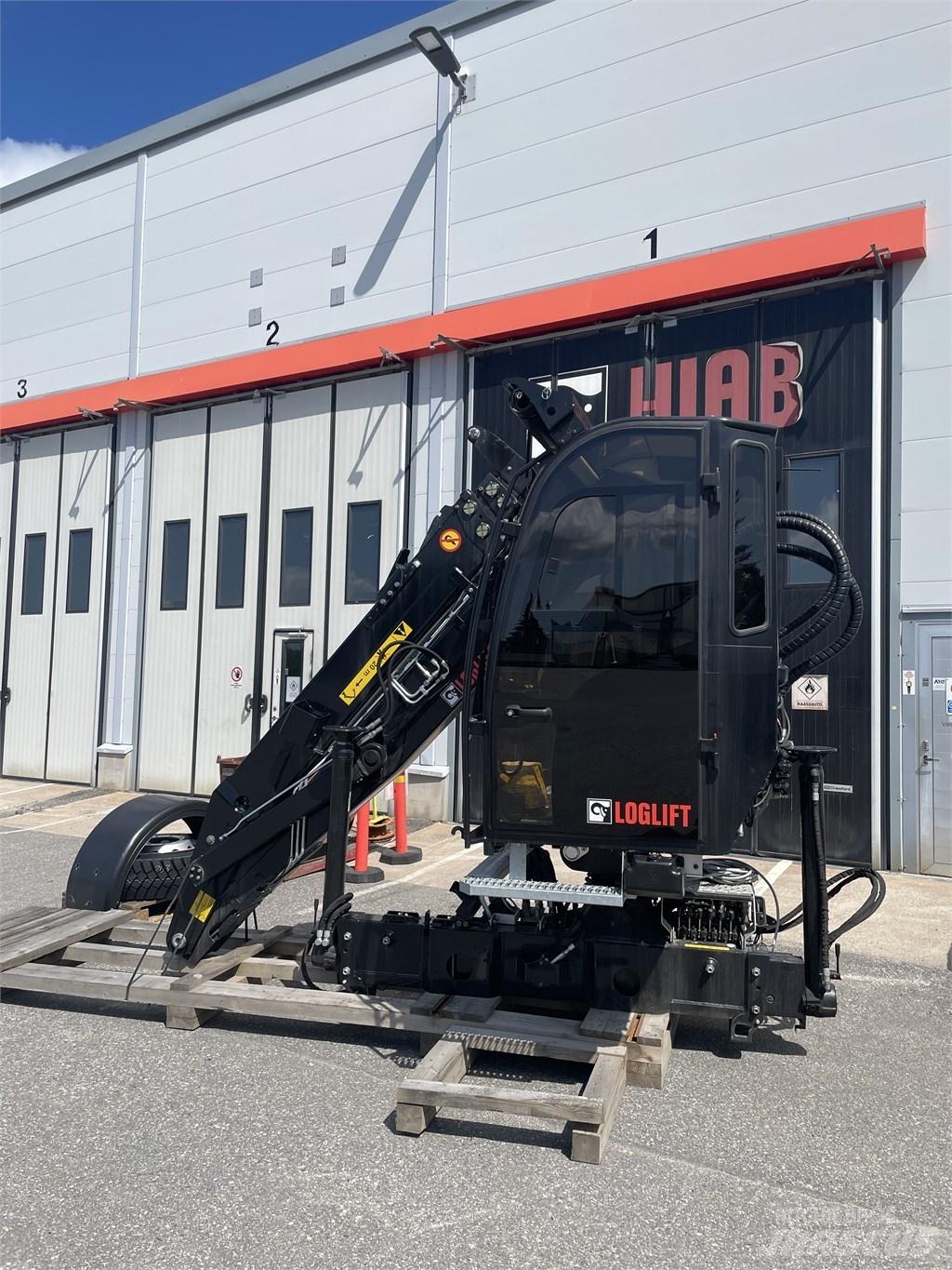 Loglift F150ZTi9.5 Lesnícke žeriavy