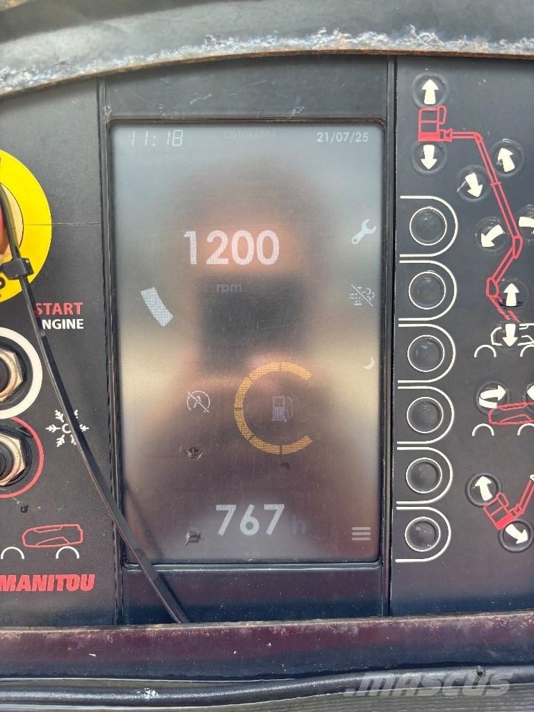 Manitou 200 ATJ Kĺbové plošiny