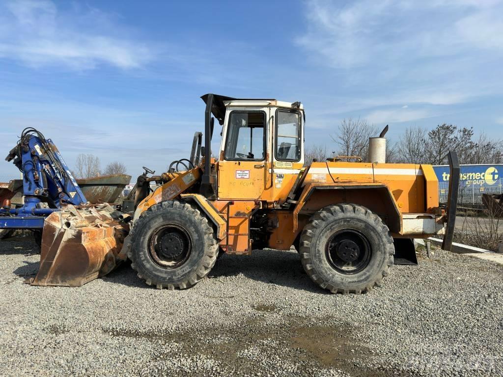 Liebherr L 521 Kolesové nakladače