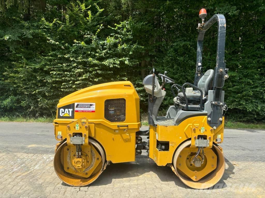 CAT CB 24 B Tandemové valce