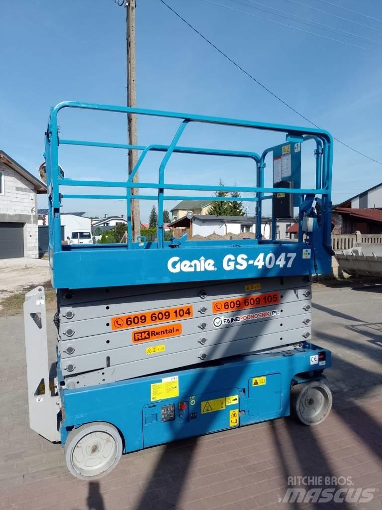Genie GS-4047 Nožnicové zdvíhacie plošiny