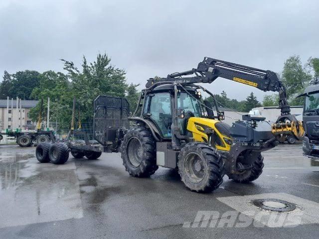 Valtra N 153 forst Lesné traktory