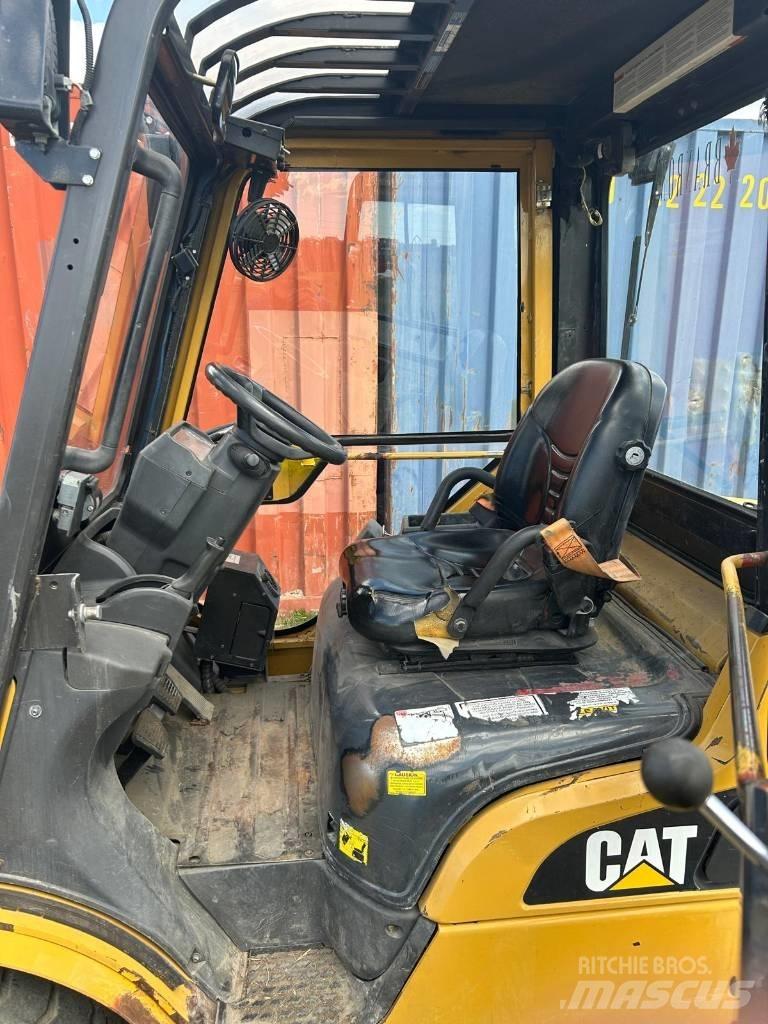 CAT 2P D 6000 Iné