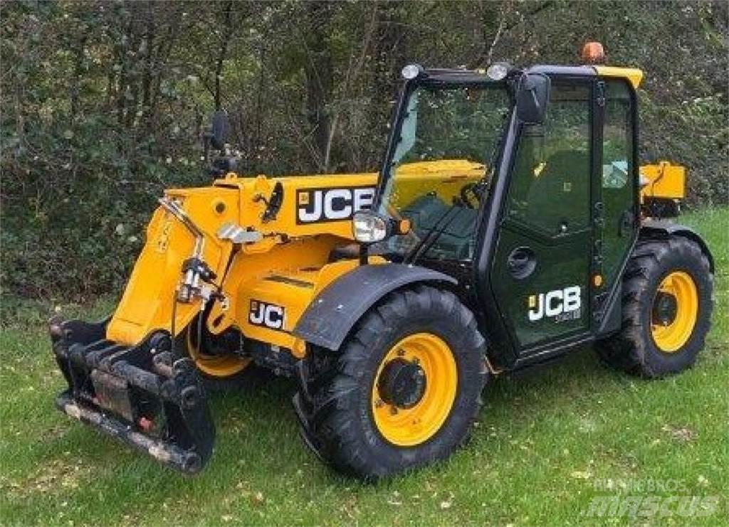 JCB 525-60 Hi Viz Teleskopické nakladače pre poľnohospodárstvo