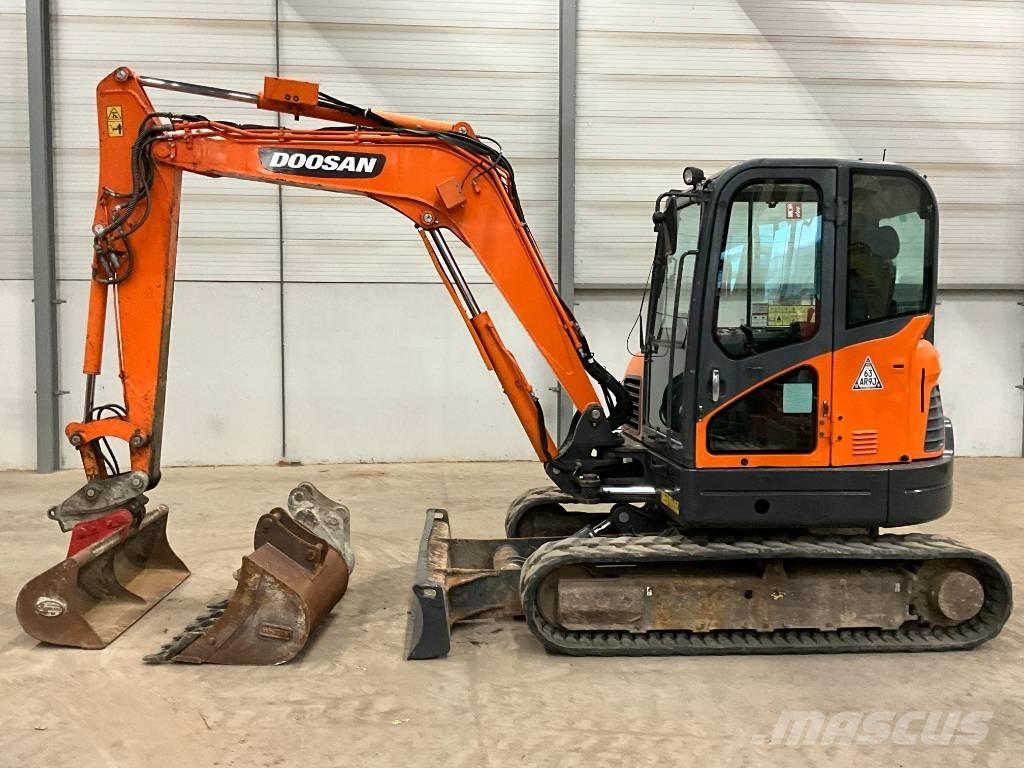 Doosan DX 63-3 Mini rýpadlá < 7t