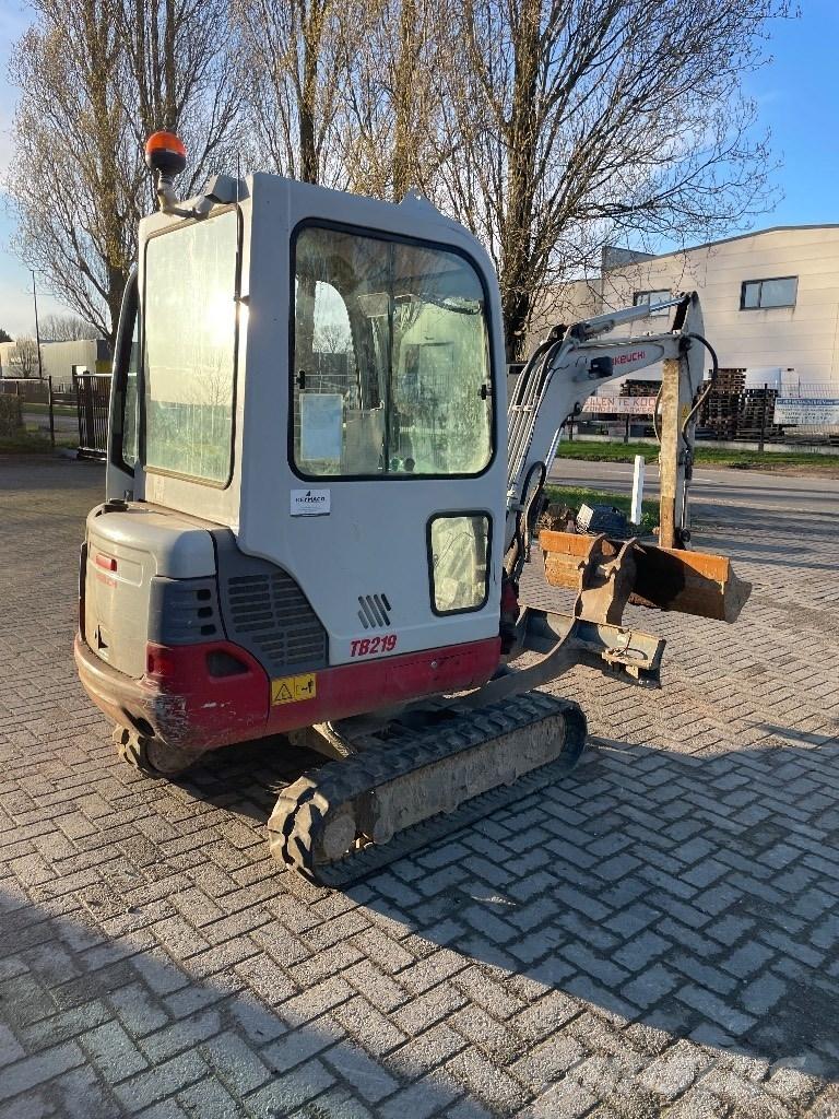 Takeuchi TB 219 Mini rýpadlá < 7t