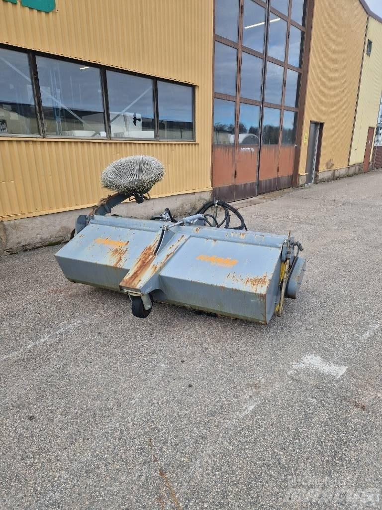 Fjärås Bema Dual 600 Zametacie stroje
