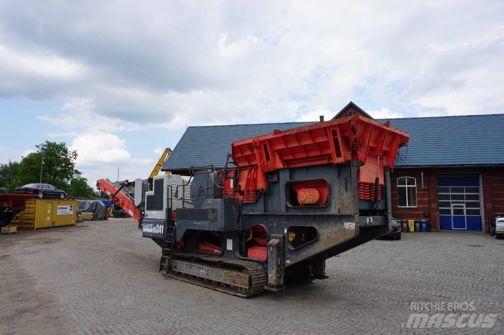 Sandvik QJ 341 Mobilné drviče
