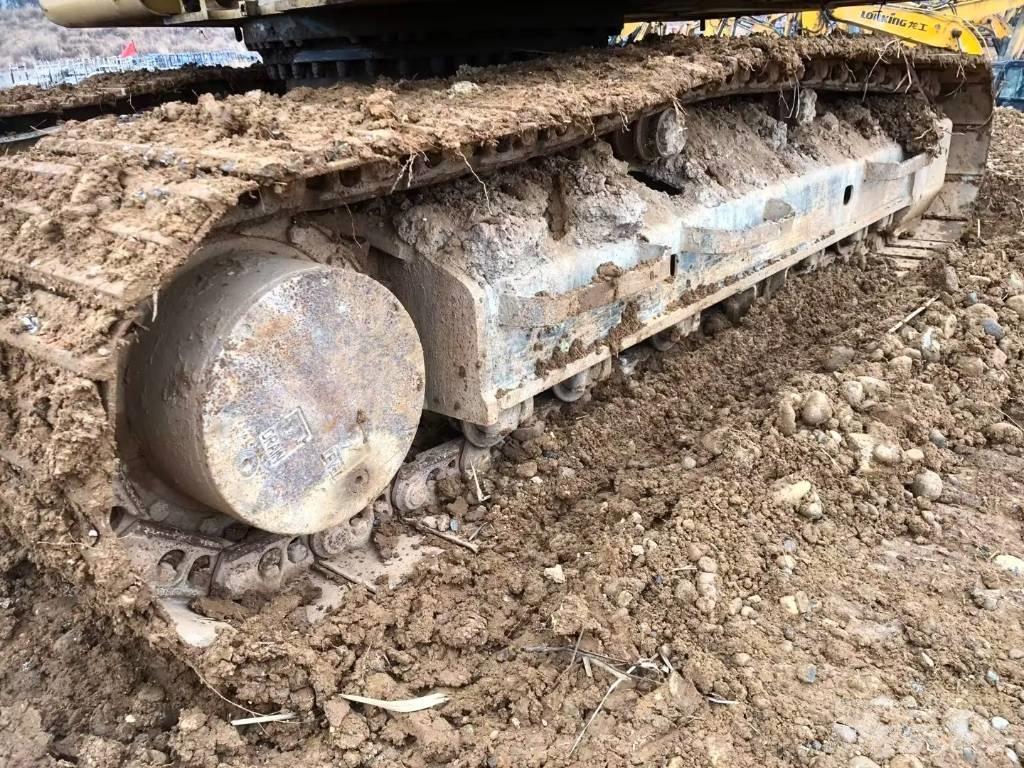 CAT 320 GC Pásové rýpadlá